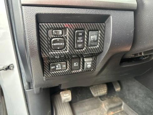 Used 2021 Toyota Tundra SR5 w/ SR5 Upgrade Package AWD/4WD image 6