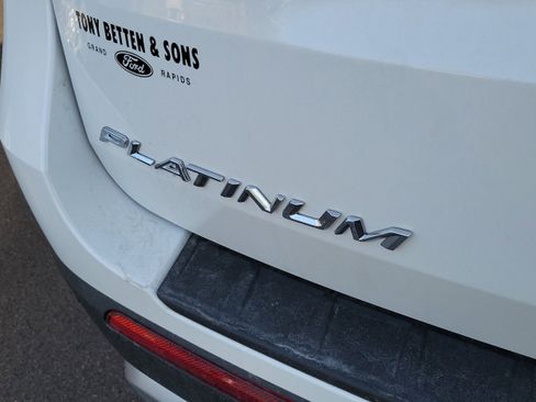 New 2026 Ford Explorer Platinum w/ LUX Leather Package image 7