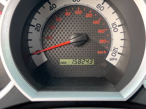 Used 2013 Toyota Tacoma PreRunner w/ TRD Sport Pkg image 34