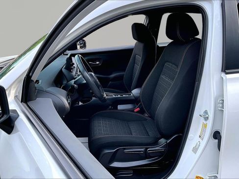 Certified 2024 Honda HR-V Sport image 15