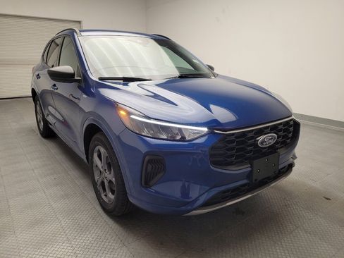 Used 2023 Ford Escape ST-Line image 14