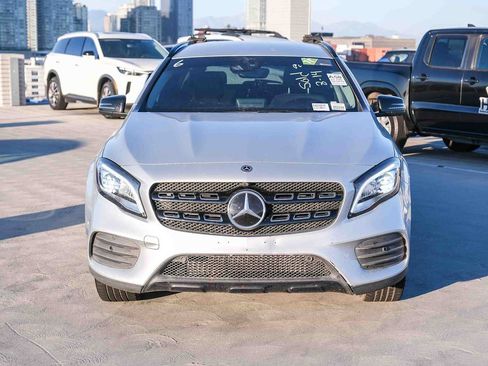 Used 2019 Mercedes-Benz GLA 250 4MATIC image 2
