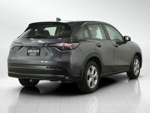 Used 2023 Honda HR-V LX image 5