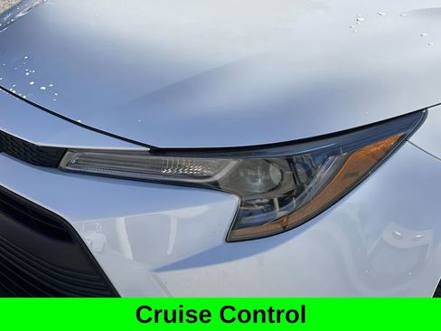 Used 2024 Toyota Corolla LE image 6