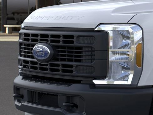 New 2025 Ford F250 XL image 17