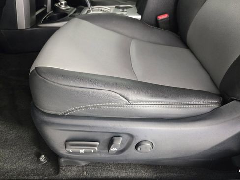 Used 2020 Toyota 4Runner SR5 Premium image 26