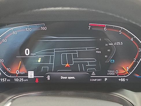 Certified 2022 BMW 330i Sedan w/ Driving Assistance Package image 16