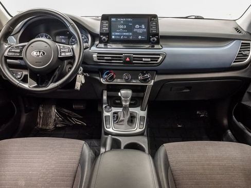 Used 2021 Kia Seltos S FWD image 21