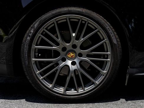 Used 2023 Porsche Panamera Platinum Edition RWD image 36