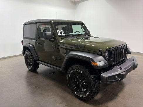 Used 2022 Jeep Wrangler Sport AWD/4WD image 2