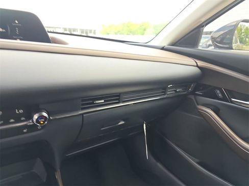 New 2025 MAZDA CX-30 AWD 2.5 S w/ Premium Package image 26