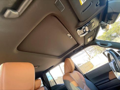 Used 2024 Lexus GX 550 Luxury w/ Accessory Package (2T) image 13