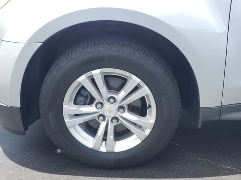 Used 2013 Chevrolet Equinox LS image 9