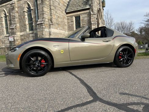 Used 2023 MAZDA MX-5 Miata Grand Touring RWD image 24