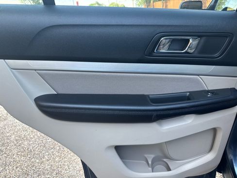 Used 2018 Ford Explorer 4WD image 33
