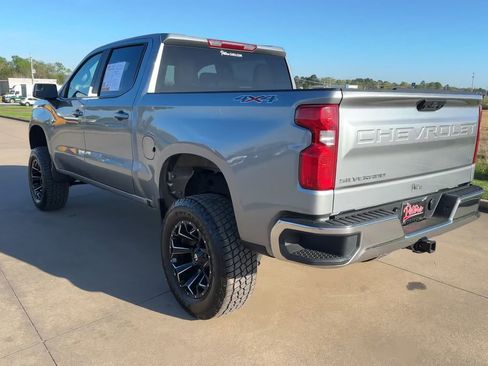 Used 2025 Chevrolet Silverado 1500 LT image 7