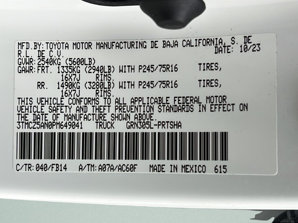 Used 2023 Toyota Tacoma SR AWD/4WD image 22