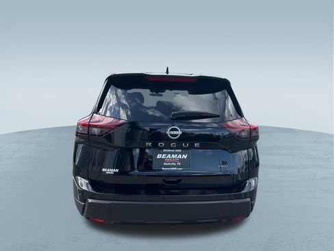 Used 2025 Nissan Rogue SV AWD/4WD image 7
