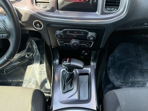 Used 2015 Dodge Charger SE w/ Sport Appearance Group RWD image 44