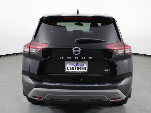 Certified 2021 Nissan Rogue SV FWD image 11