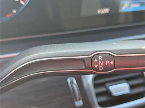 Used 2022 Mercedes-Benz GLE 350 4MATIC image 12