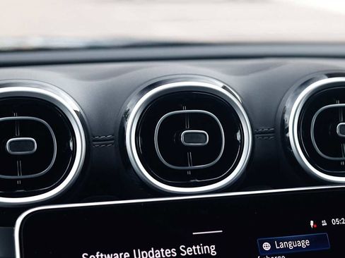 New 2026 Mercedes-Benz GLC 300 4MATIC image 21