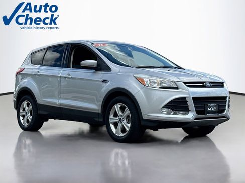 Used 2016 Ford Escape SE AWD/4WD image 1