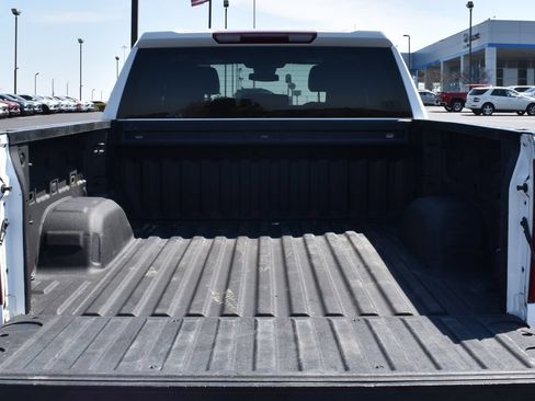 Used 2023 Chevrolet Silverado 1500 RST w/ Z71 Off-Road Package AWD/4WD image 11