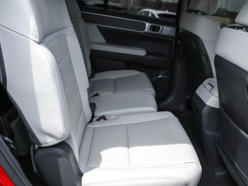 Used 2026 Hyundai Santa Fe Limited AWD/4WD image 31
