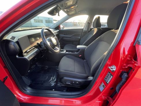 Used 2025 Hyundai Kona SEL image 27