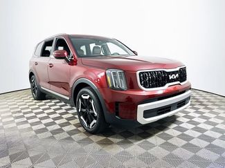 Used 2024 Kia Telluride EX FWD video 1