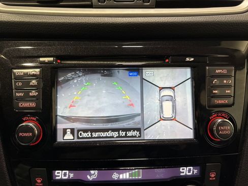 Used 2015 Nissan Rogue SL w/ SL Premium Package image 20