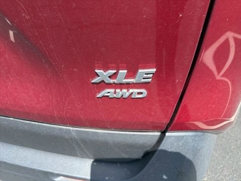 Used 2022 Toyota RAV4 XLE Premium AWD/4WD image 14