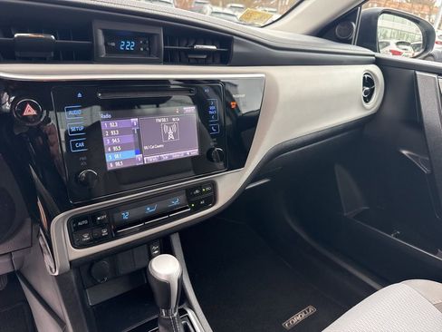 Used 2017 Toyota Corolla LE w/ Carpet Mat Package (TMS) image 14
