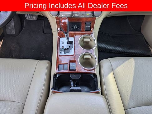 Used 2011 Toyota Highlander Limited w/ Tow Pkg FWD image 20
