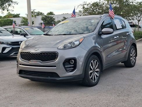 Used 2017 Kia Sportage EX FWD image 3