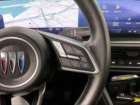 Certified 2025 Buick Envision Preferred image 23