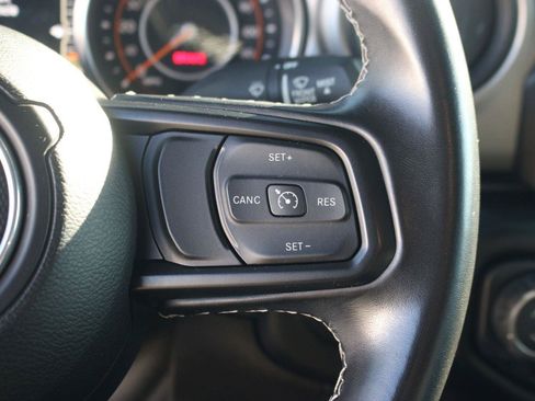 Used 2021 Jeep Wrangler Unlimited Sport AWD/4WD image 18