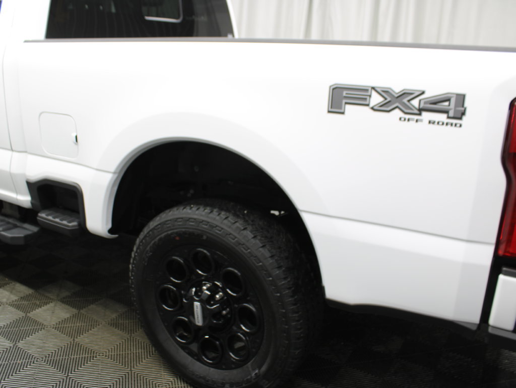 Used 2025 Ford F250 XLT w/ Black Appearance Package AWD/4WD image 54