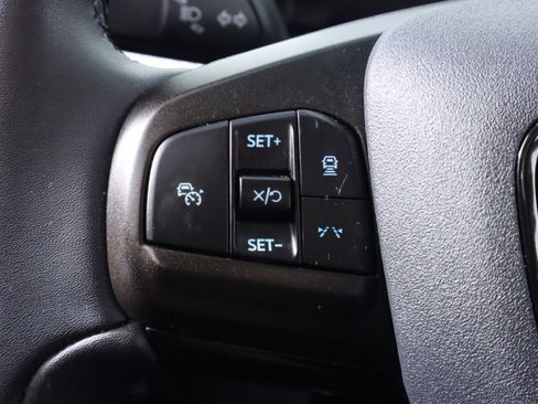 Used 2022 Ford Mustang Mach-E Select image 12