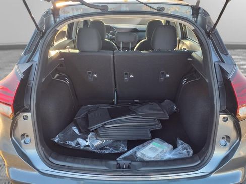 Certified 2025 Nissan Kicks Play S image 26