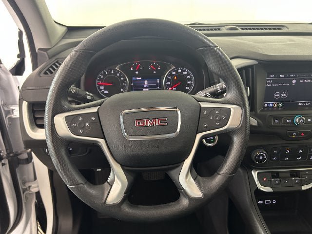 Used 2024 GMC Terrain SLE FWD image 14