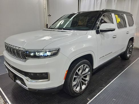 Used 2022 Jeep Grand Wagoneer Series III image 1