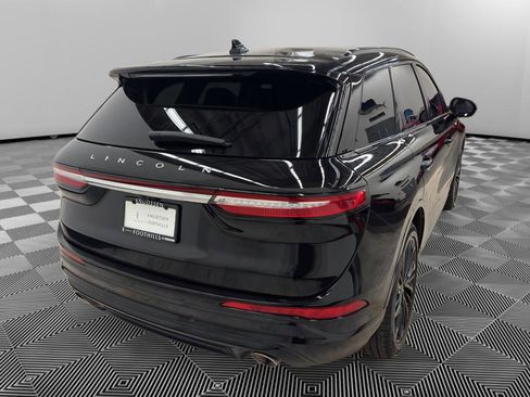 Used 2025 Lincoln Corsair Grand Touring w/ Jet Appearance Package image 7