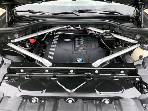 Used 2023 BMW X5 sDrive40i w/ Luxury Seating Package RWD image 30