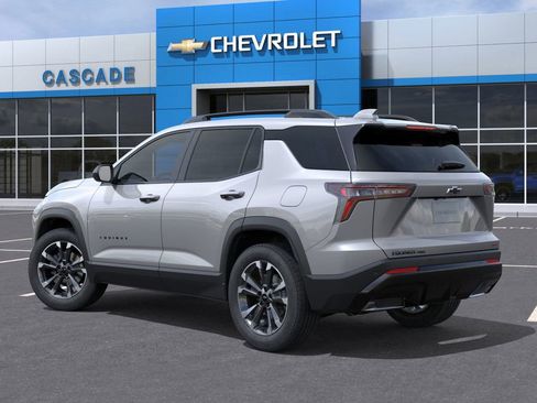 New 2026 Chevrolet Equinox RS w/ LPO, Floor Liner Package image 3