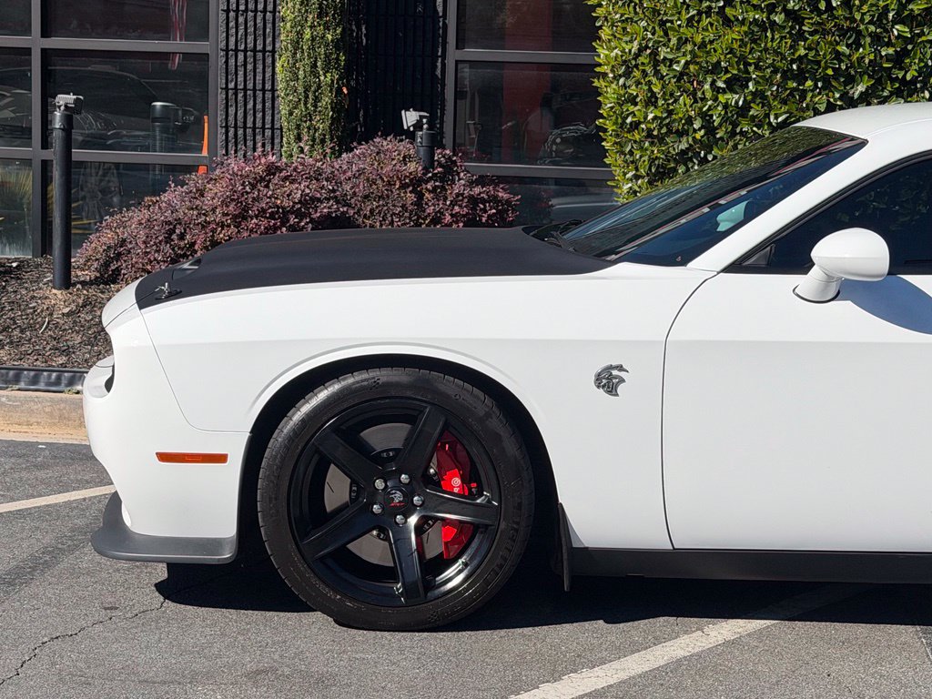 Used 2020 Dodge Challenger SRT Hellcat w/ Plus Package RWD image 10