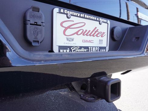 New 2026 GMC Sierra 1500 Elevation image 7