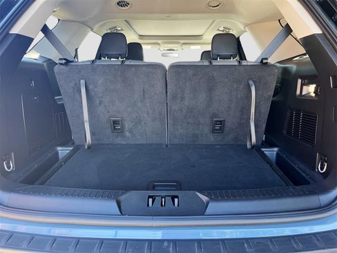 Used 2025 Ford Explorer Active w/ Active Comfort Package image 27