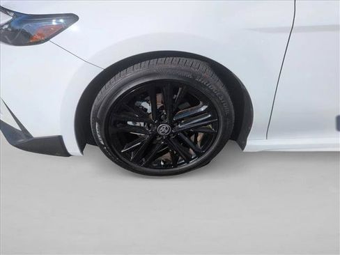 Used 2025 Toyota Camry SE w/ Convenience Package image 24